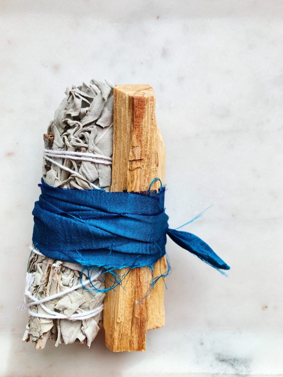 Sage + Palo Santo bundle - Energy Essentials