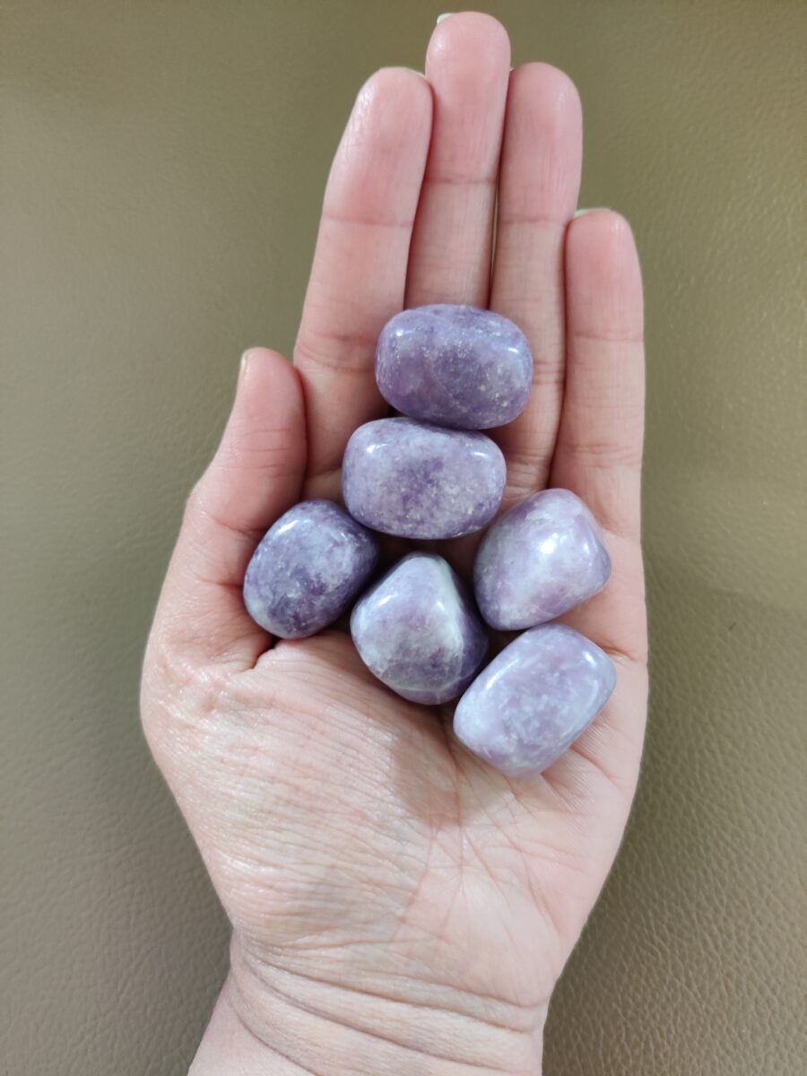 Tumble : Lepidolite